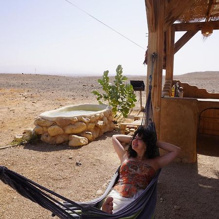 Desert Days Mud Cabin'S Resort Tzukim Buitenkant foto