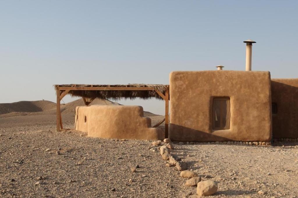 Desert Days Mud Cabin'S Resort Tzukim Buitenkant foto