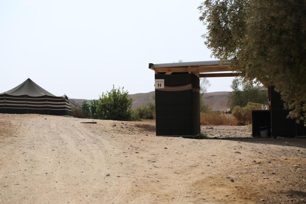 Desert Days Mud Cabin'S Resort Tzukim Buitenkant foto