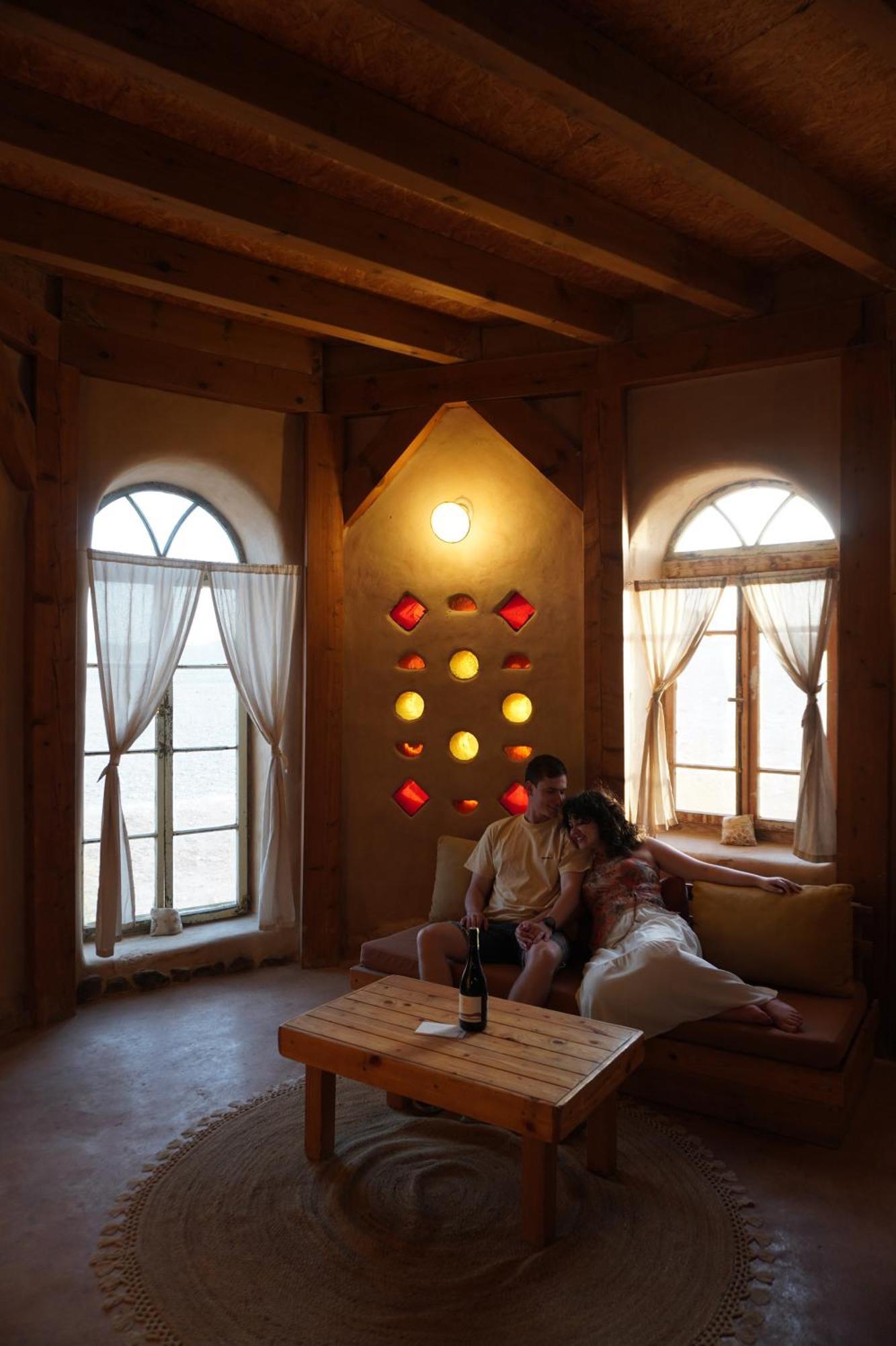 Desert Days Mud Cabin'S Resort Tzukim Buitenkant foto