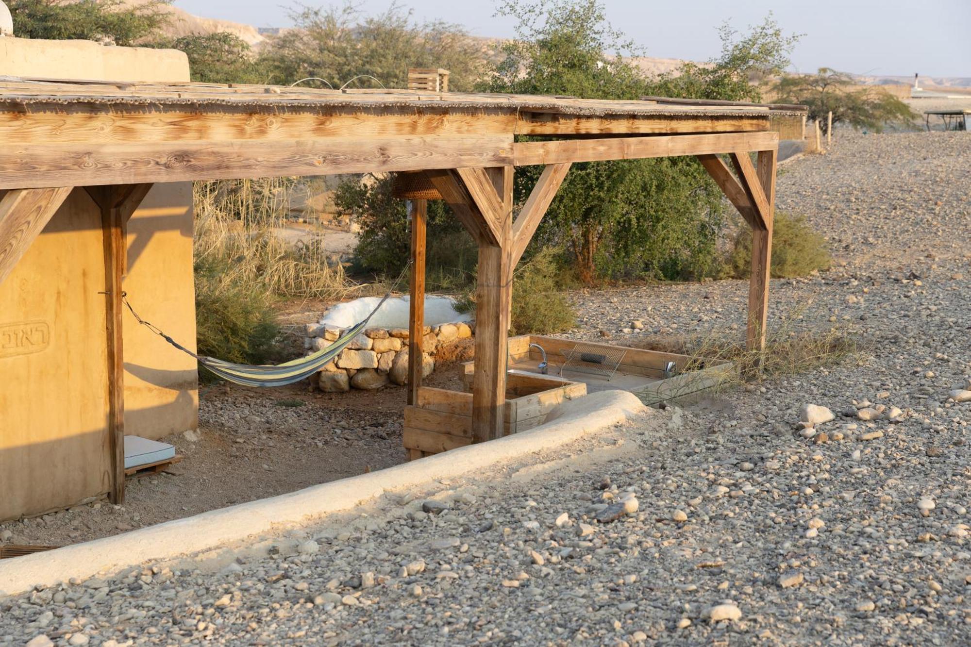 Desert Days Mud Cabin'S Resort Tzukim Buitenkant foto