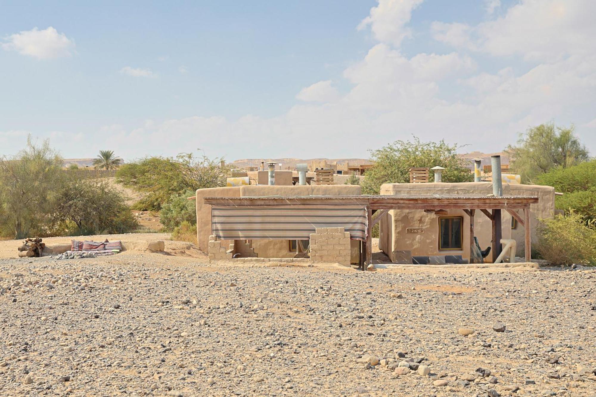 Desert Days Mud Cabin'S Resort Tzukim Buitenkant foto
