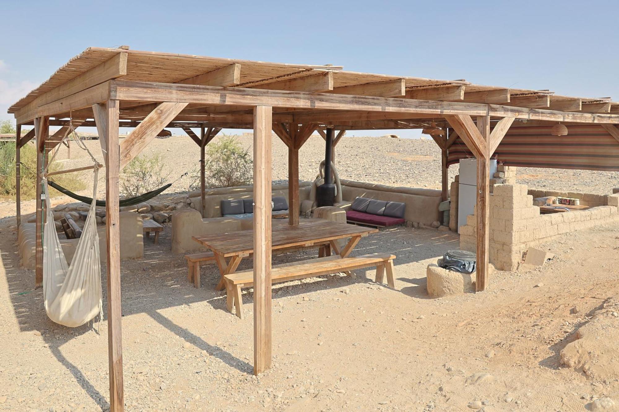 Desert Days Mud Cabin'S Resort Tzukim Buitenkant foto