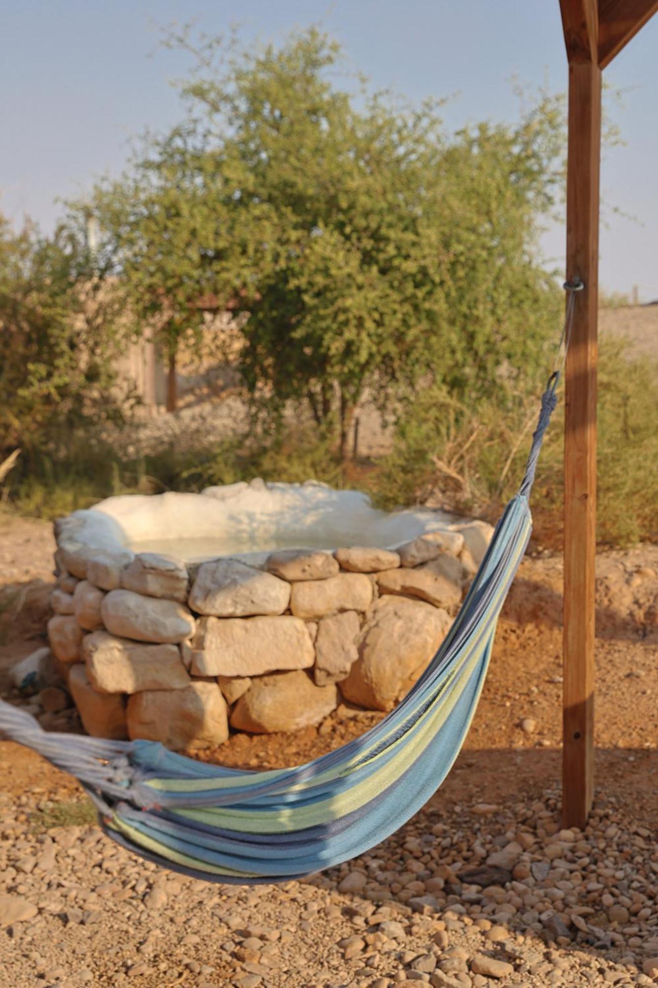 Desert Days Mud Cabin'S Resort Tzukim Buitenkant foto
