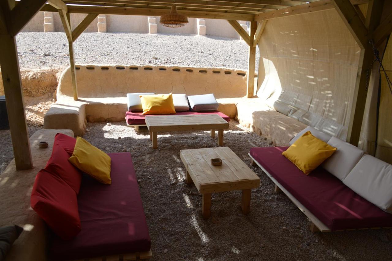 Desert Days Mud Cabin'S Resort Tzukim Buitenkant foto