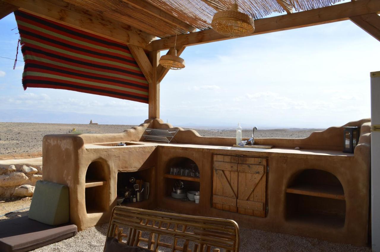 Desert Days Mud Cabin'S Resort Tzukim Buitenkant foto