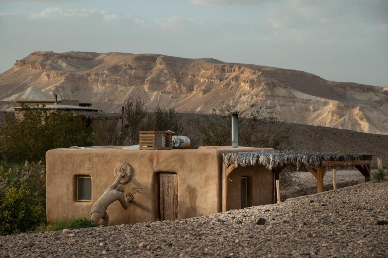 Desert Days Mud Cabin'S Resort Tzukim Buitenkant foto